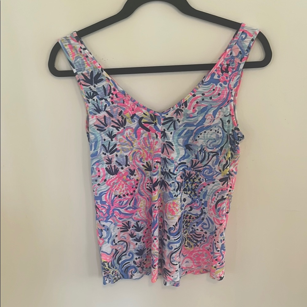 Lilly Pulitzer Vibrant Multicolor Women's Top - Picture 2 of 4